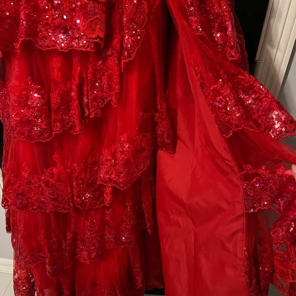 Off Shoulder, Sheer Corset Bodice, Sequin Lace, V-Back, High Slit, Court Train - Picture 3 of 6